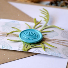 Load image into Gallery viewer, Seashell - Wax Seal Stamper