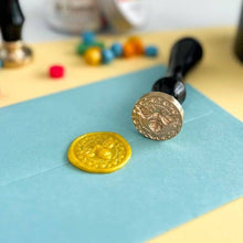 Load image into Gallery viewer, 3D Spring Bee - Wax Seal Stamper