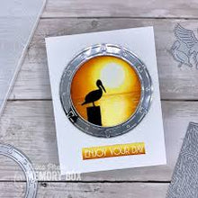 Load image into Gallery viewer, Memory Box Craft Die Ocean Porthole (94572)
