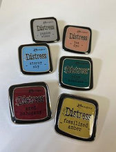 Load image into Gallery viewer, Tim Holtz Distress Enamel Pin Set #10 (TDZS73529)