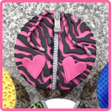 Load image into Gallery viewer, Katy Sue Designs Zipper Mold (129852.000.000)