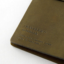 Load image into Gallery viewer, Traveler&#39;s Company Passport Size Leather Cover Olive (15343-006)

