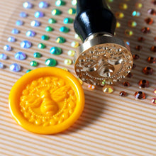Load image into Gallery viewer, 3D Spring Bee - Wax Seal Stamper
