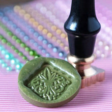 Load image into Gallery viewer, Fleur-de-Lis - Wax Seal Stamper - RETIRING
