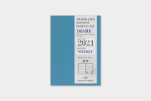 Load image into Gallery viewer, Traveler&#39;s Company Passport Size Weekly Diary 2021 Edition (14422-006)
