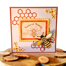 Load image into Gallery viewer, Elizabeth Craft Designs Everything&#39;s Blooming Collection Layered Honeybee Die Set (2024)
